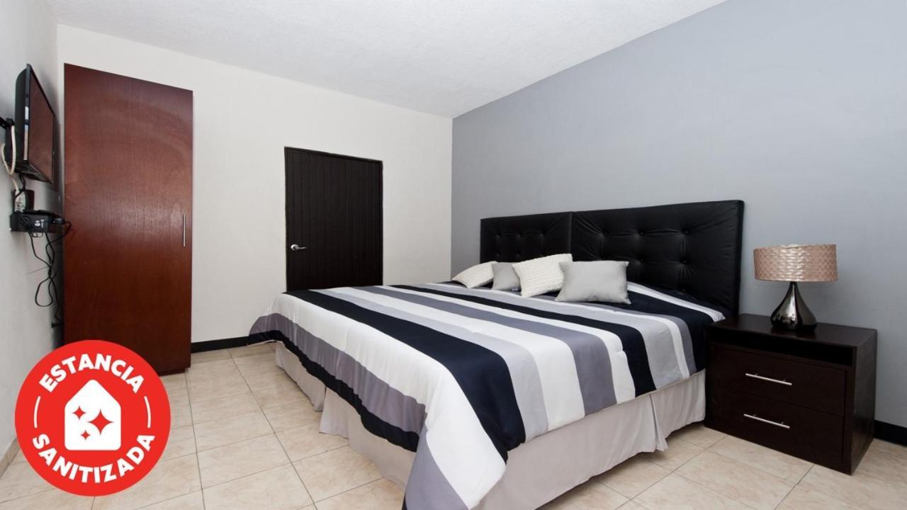 Econosuites 몬테레이 외부 사진