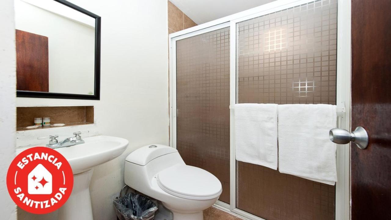 Econosuites 몬테레이 외부 사진